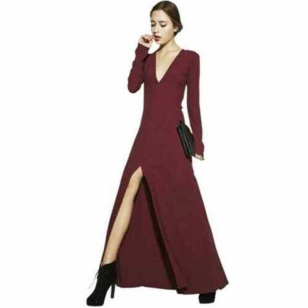 NWT Reformation Deep V Long Sleeve ‘Muse’ Maxi Dress